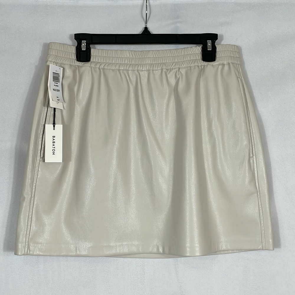 Aritzia Babaton Faux Leather Mini Skirt NWT size L Matte Pearl